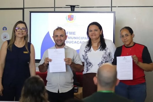 Fórum Municipal de Educação empossa novos membros