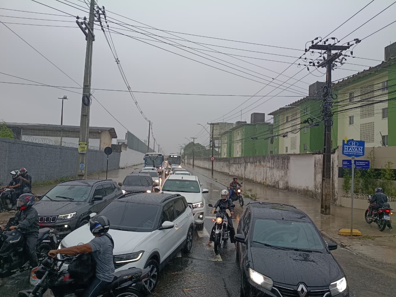 Inmet renova alerta de chuvas intensas para João Pessoa e mais 128 cidades 