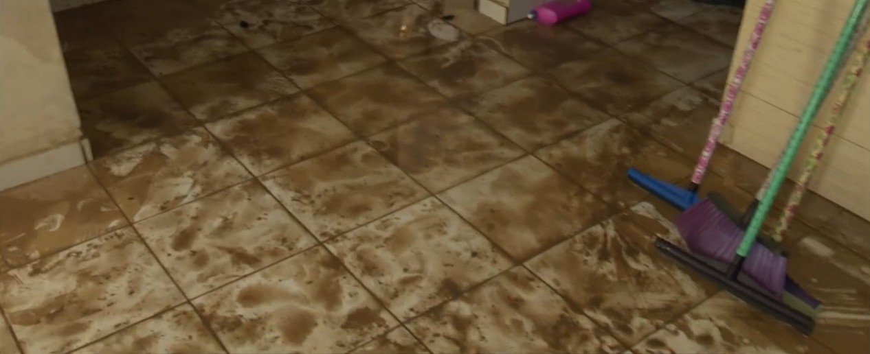 
‘Saímos só com a vida mesmo’: atingidos por fortes chuvas na PB relatam perdas e desespero 