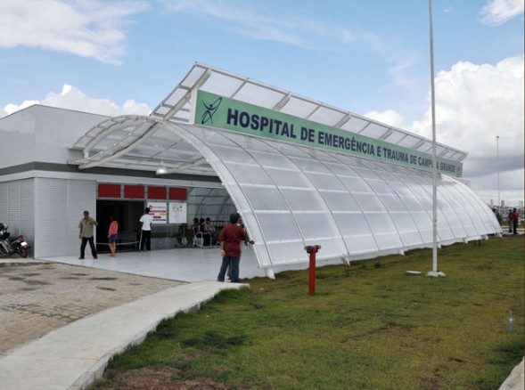 Avó e neto ficam feridos após incêndio dentro de casa, no Sertão da PB