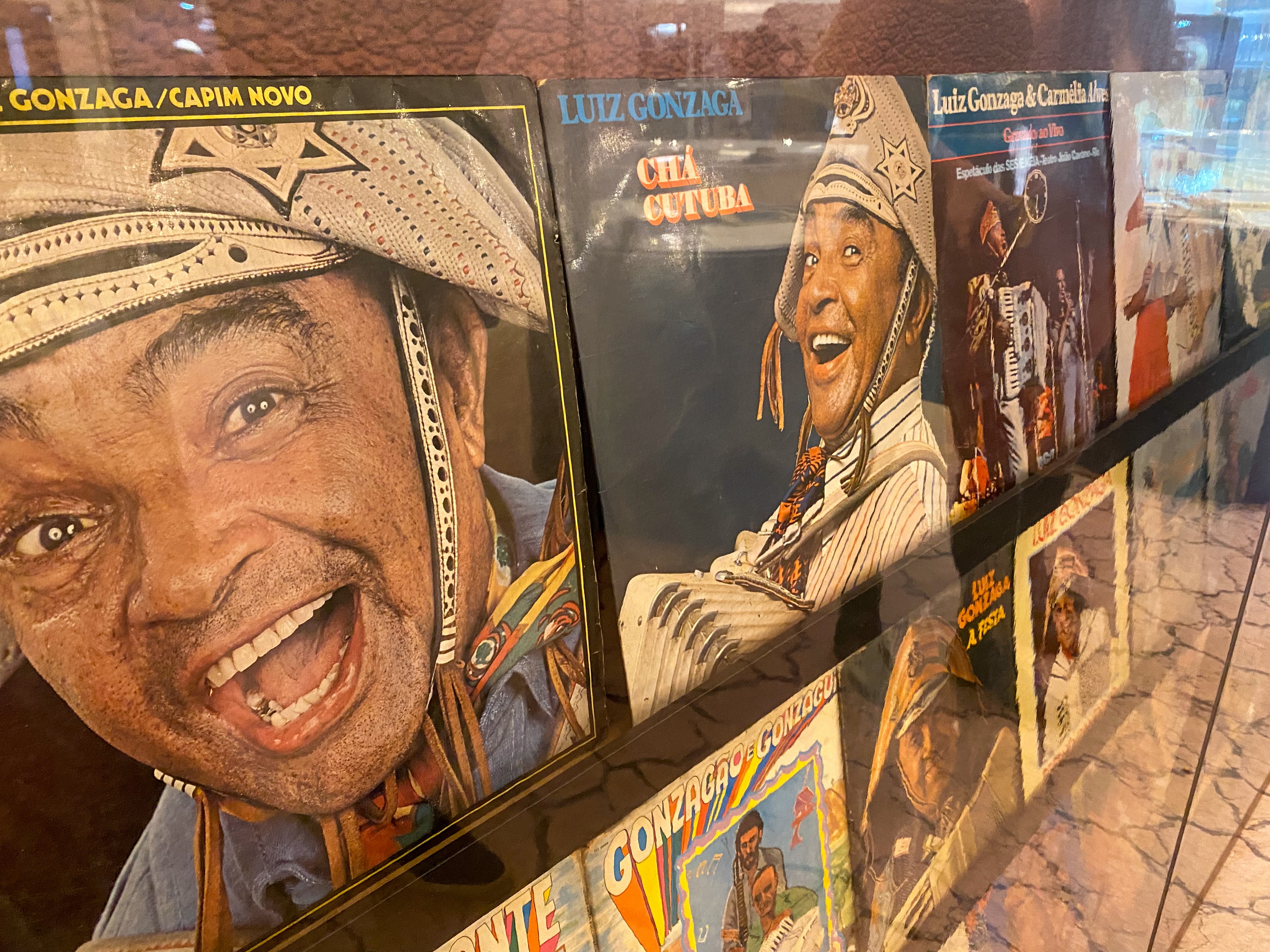 Luiz Gonzaga é celebrado em exposição no São João 2026 de Campina Grande