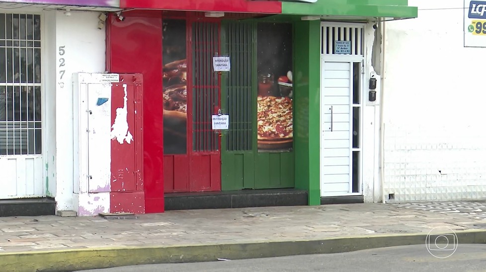 Mulher morta e mais de 100 com sintomas de intoxicação alimentar na PB: veja quais crimes são investigados