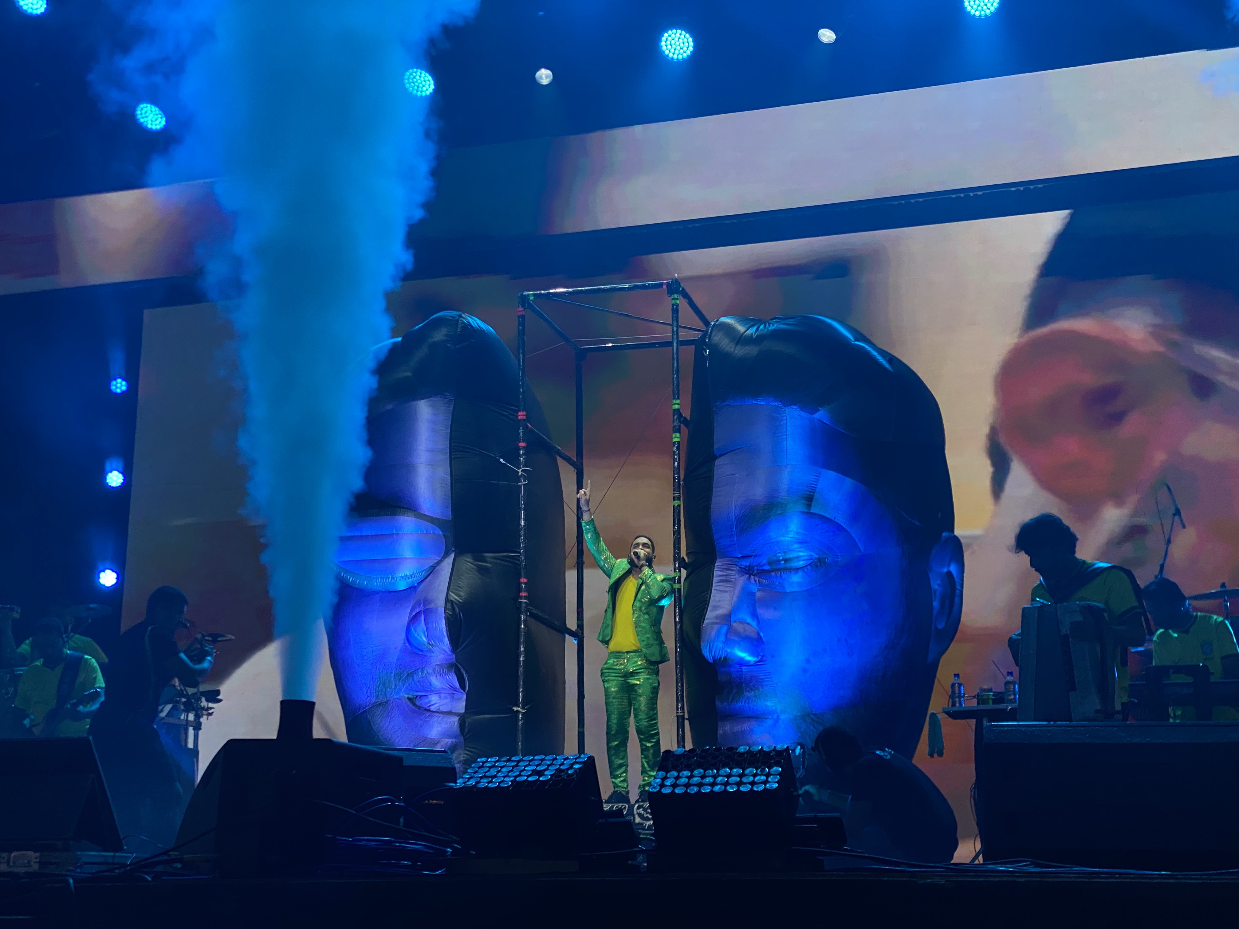Henry Freitas presta homenagem a Gabriel Diniz e enaltece São João de Campina Grande: 'A virada de chave da minha carreira'