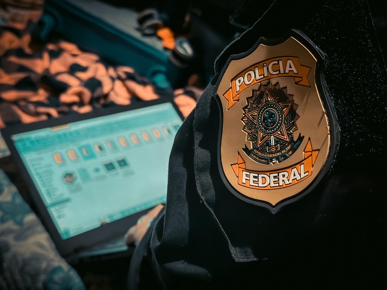 Professor preso pela PF por fraudes em concursos já foi detido em 2017 enquanto fazia prova do MPRN
