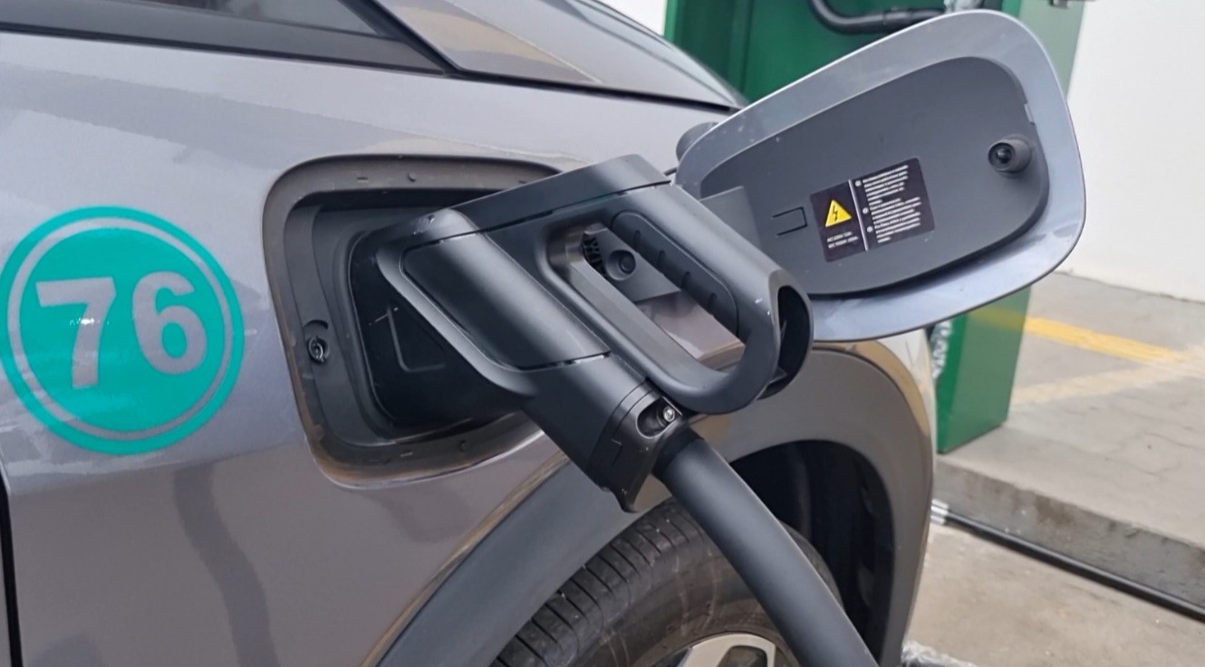Lei na Paraíba permite instalar carregadores para carros elétricos em condomínios
