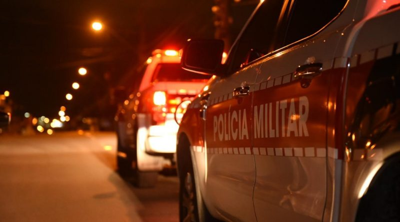Policial militar de folga é preso após atirar durante confusão em bar, matar homem e deixar duas pessoas feridas em João Pessoa