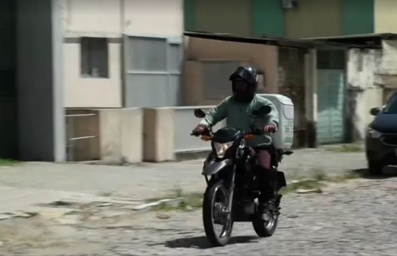 Cadastro para uso gratuito da Zona Azul por motofretistas começa nesta segunda-feira (9)