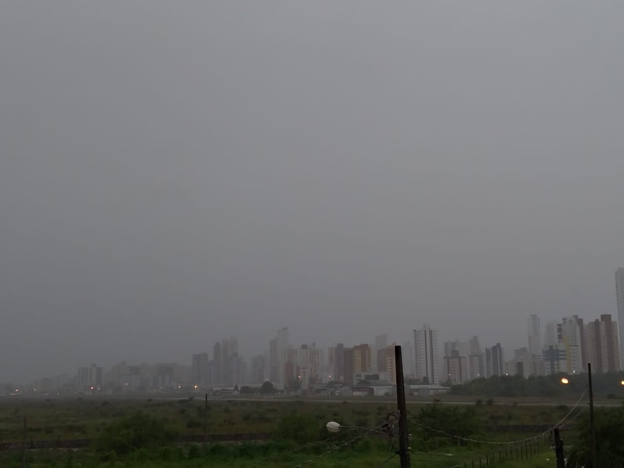 Inmet emite três alertas de chuvas intensas para cidades da Paraíba