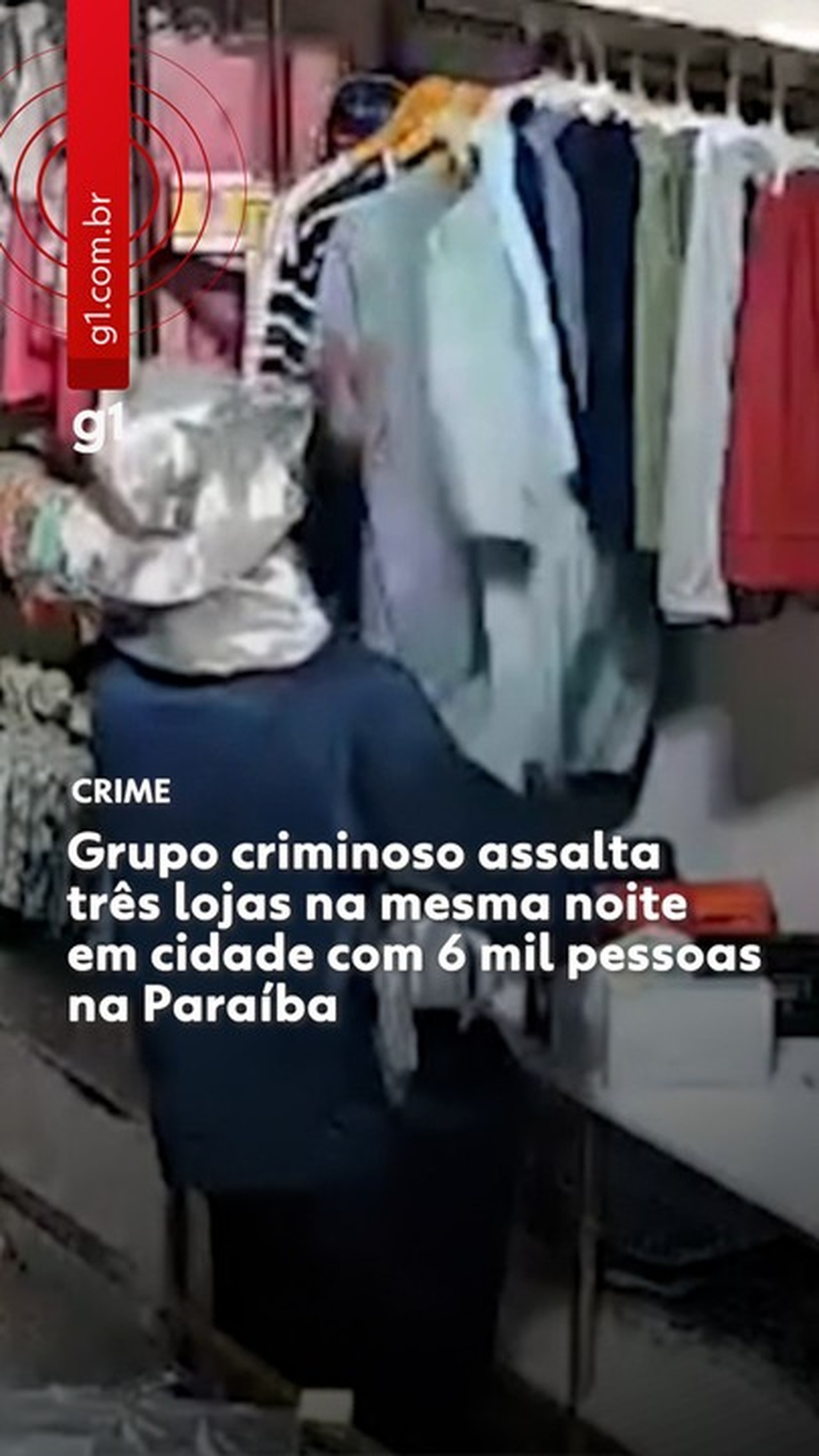 Grupo criminoso assalta três lojas na mesma noite em cidade com 6 mil habitantes na Paraíba; VÍDEO