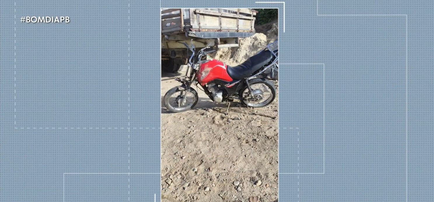 Jovem morre após colidir moto em animal solto em rodovia, na Paraíba
